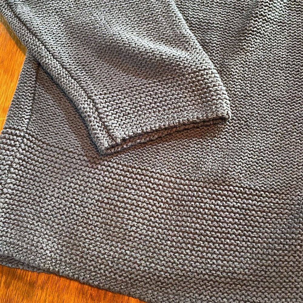 Sweater - Picture 3 of 3